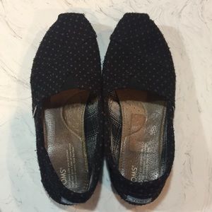 Black Toms with pink dots❤️